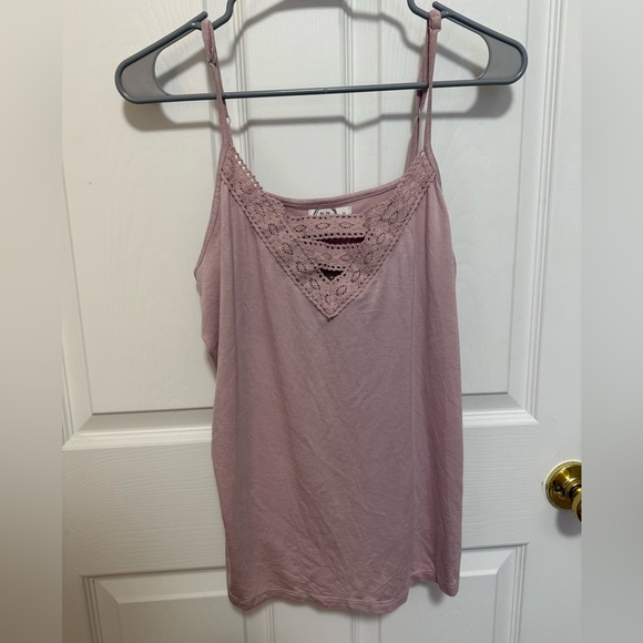 Maurices Tops - Maurices Mauve Tank Top Size M